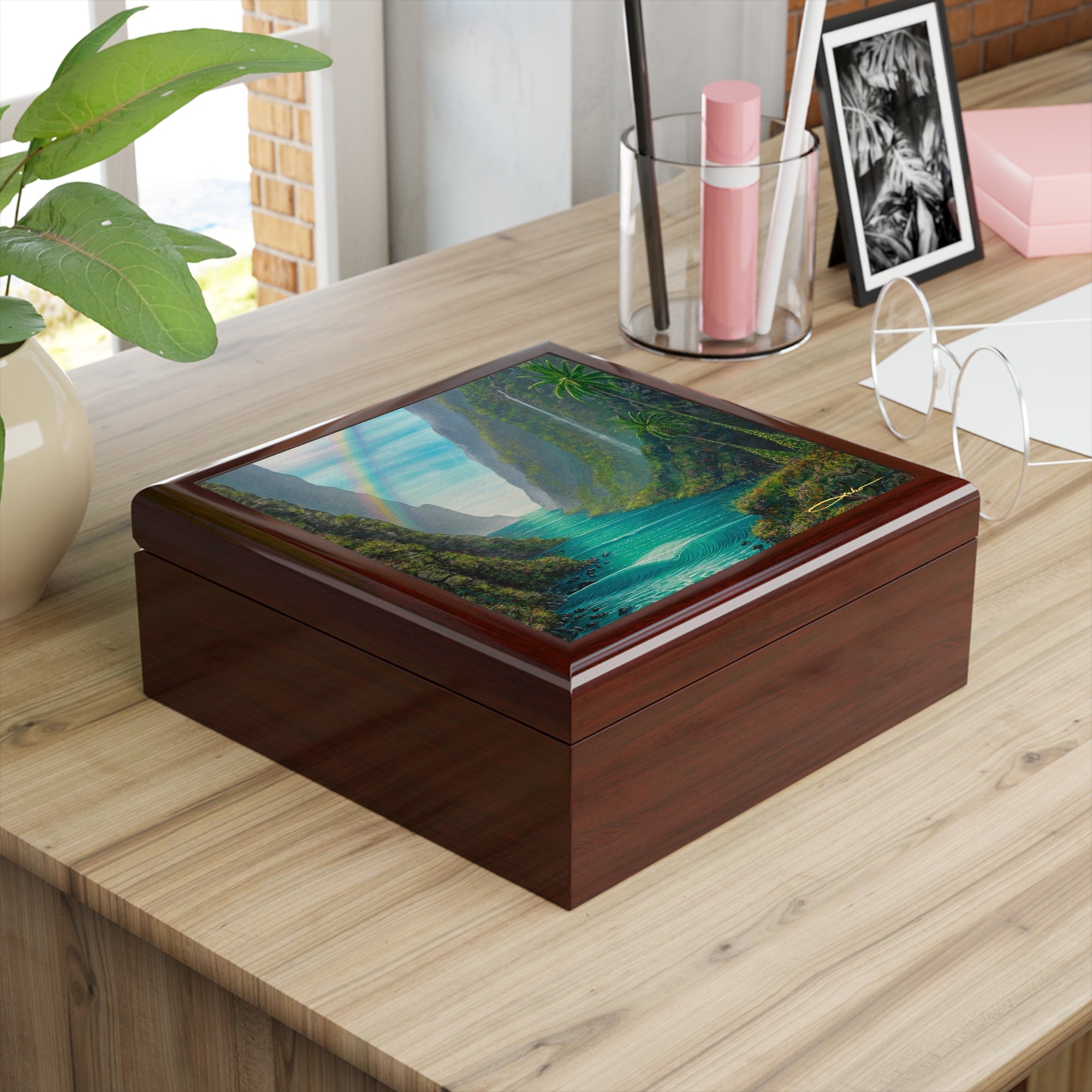 "Hidden Valley" Jewelry Box