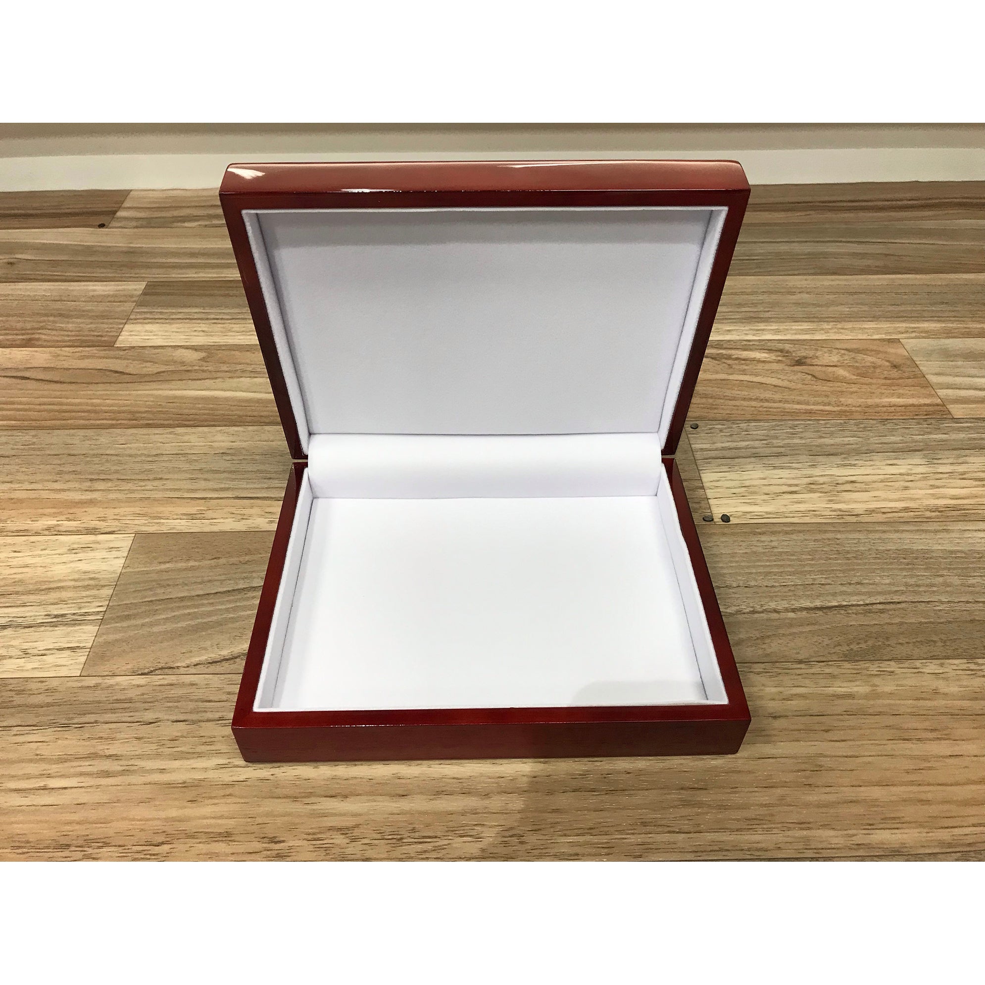 Perfect Moment Pink Jewelry Box